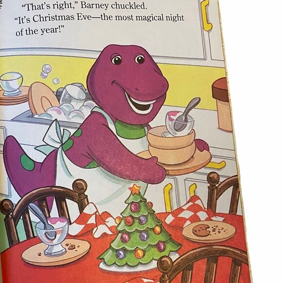 A Little Golden Book Barney The Best Christmas Eve! First Edition 1997 Book - Picture 4 of 4